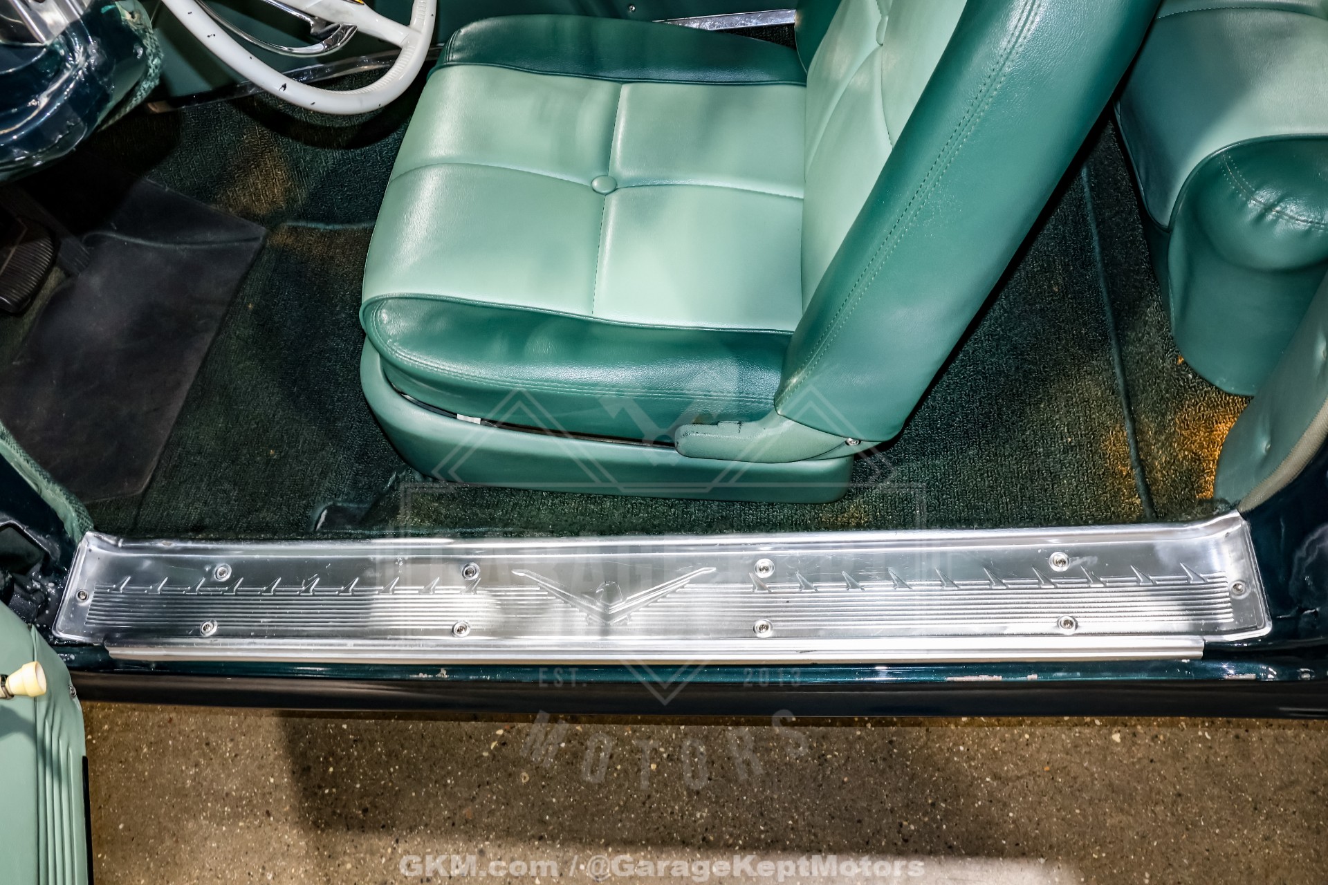 1960 Ford Thunderbird 98