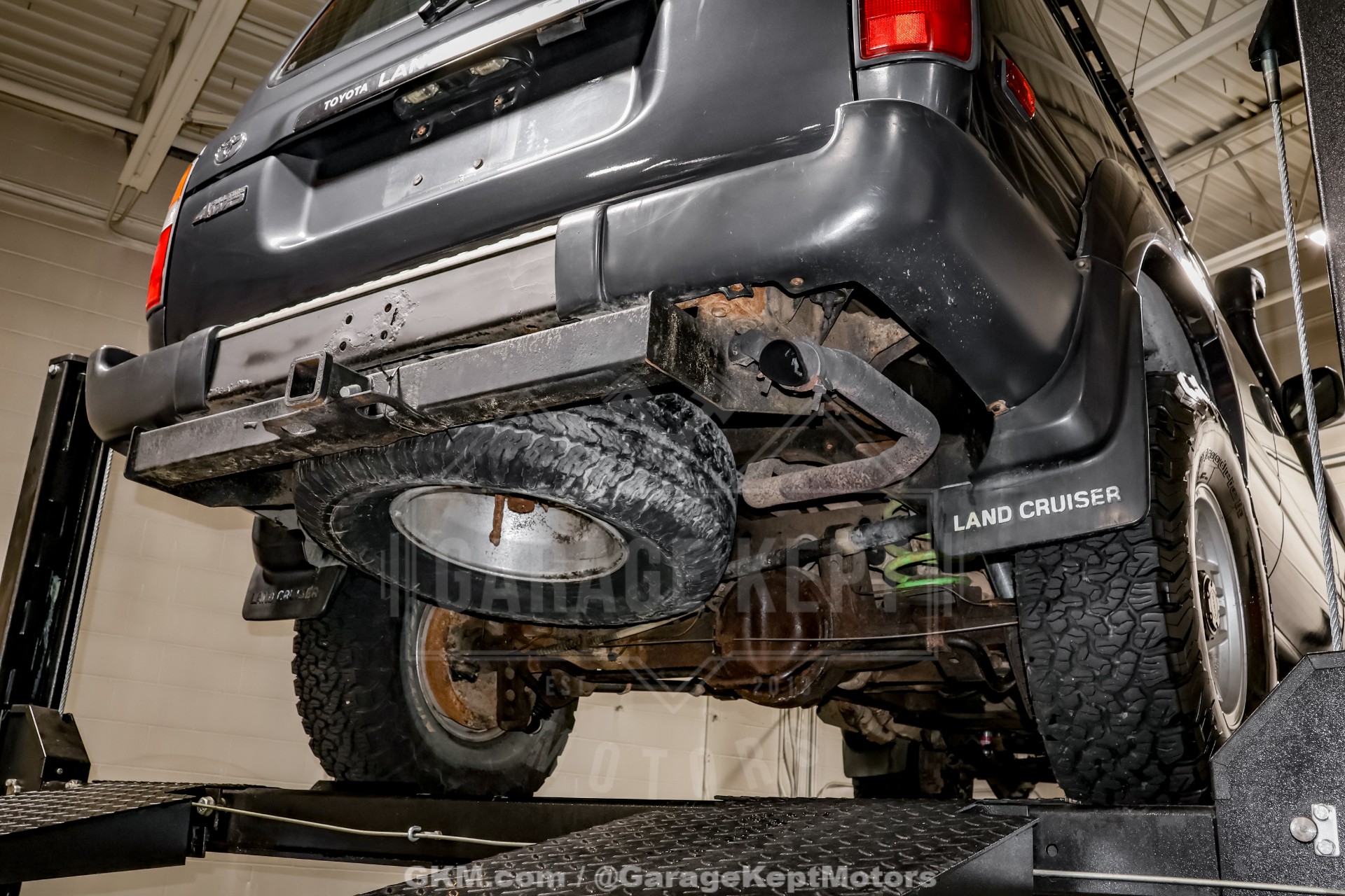 1991 Toyota Land Cruiser 221
