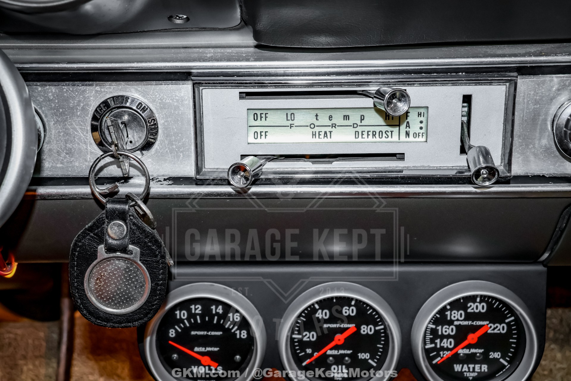 1964 Ford Galaxie 145