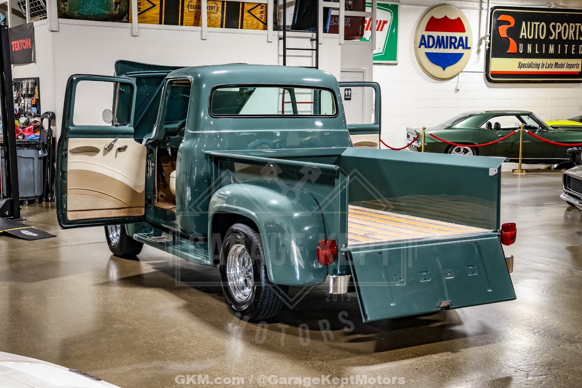 1956 Ford F100 64