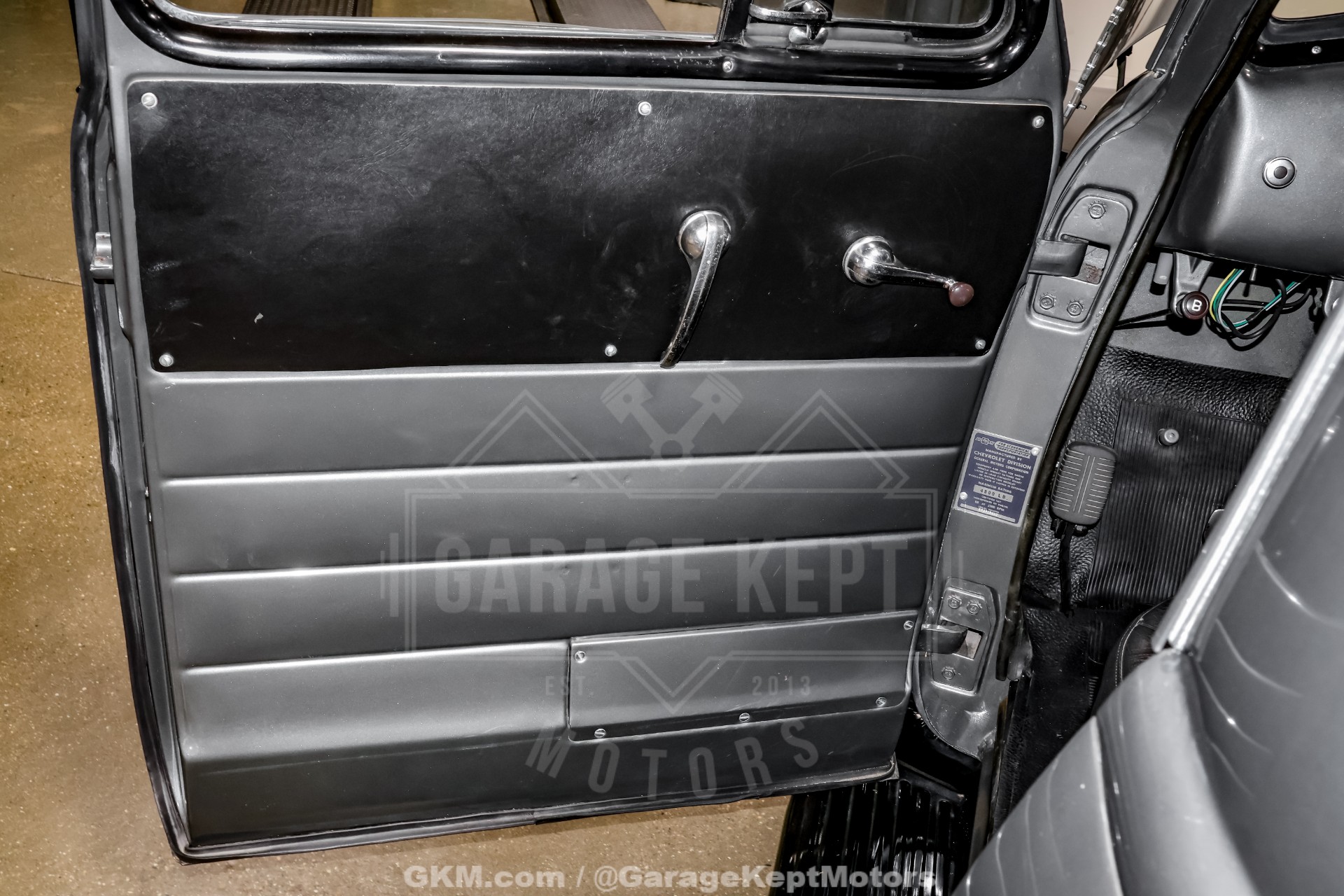 1952 Chevrolet 3100 105