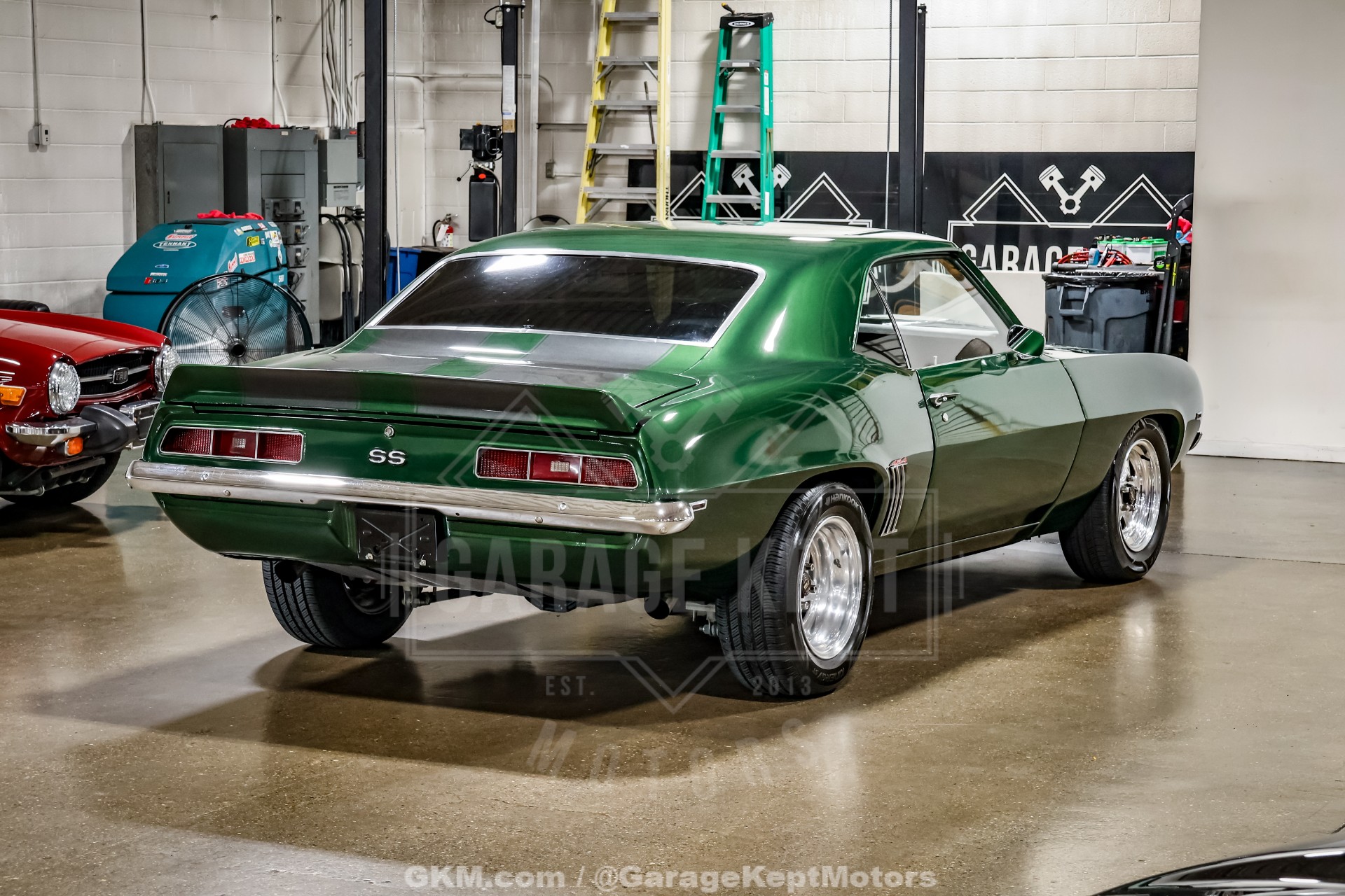 1969 Chevrolet Camaro SS Tribute 8