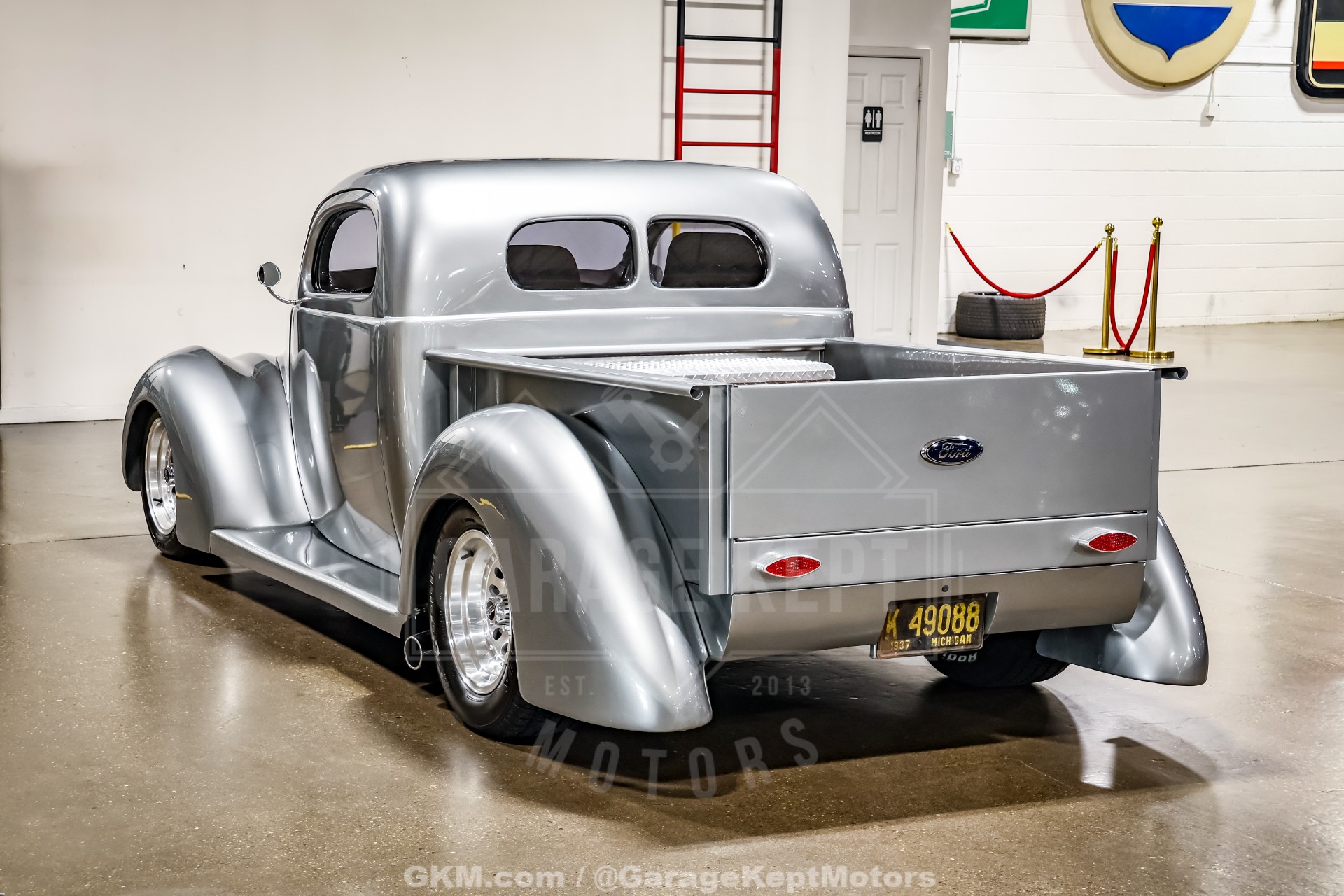 1937 Ford Pickup 7