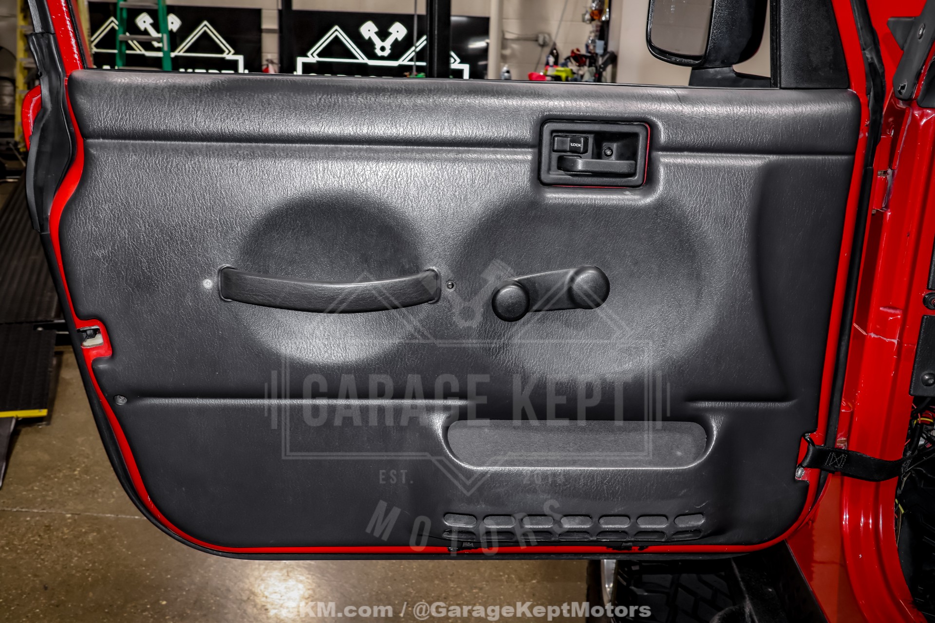 2004 Jeep Wrangler 107
