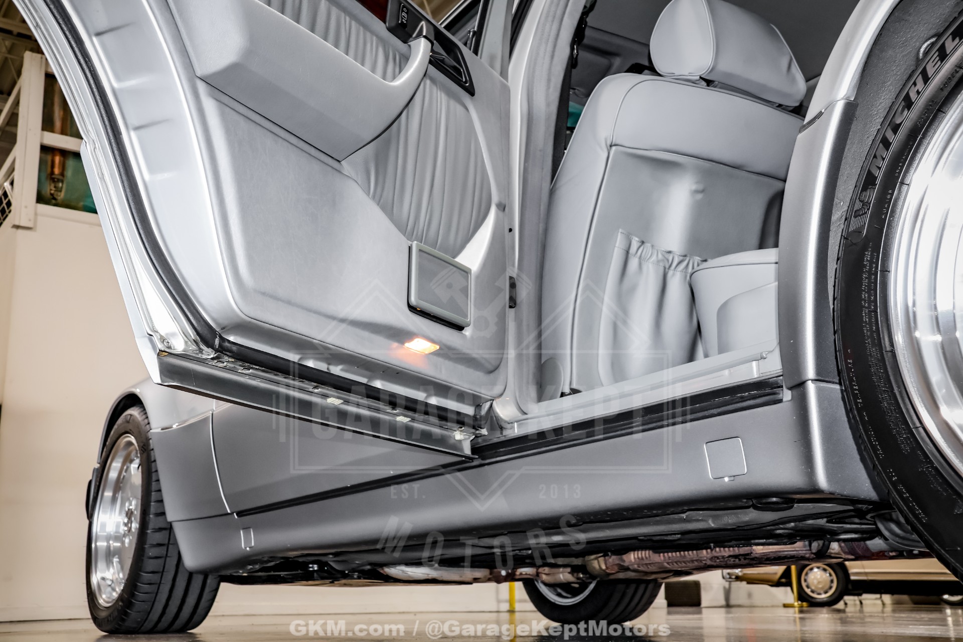 1992 Mercedes-Benz 500-Class 127