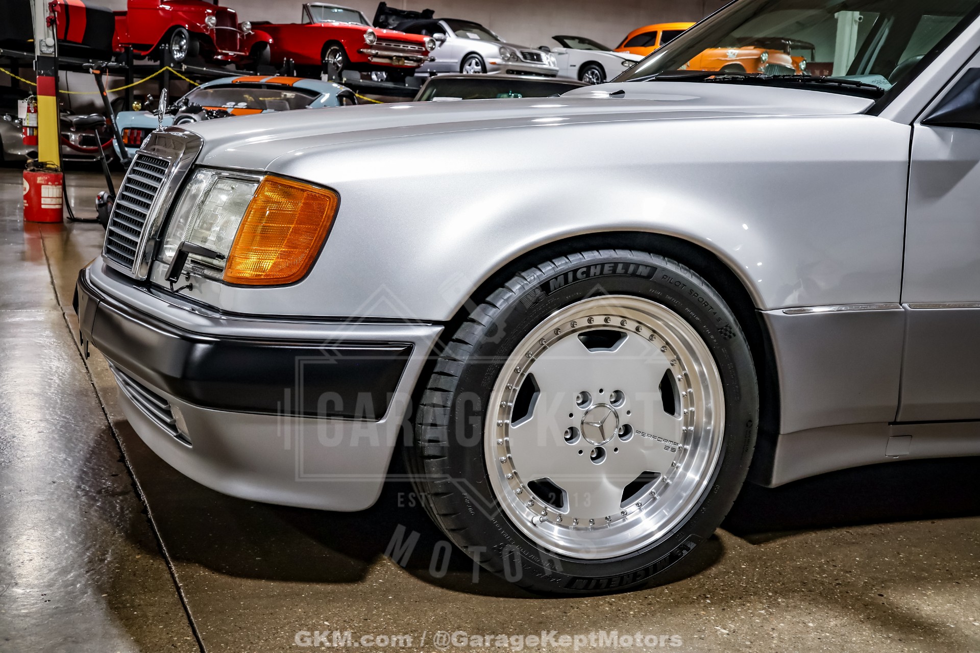 1992 Mercedes-Benz 500-Class 36