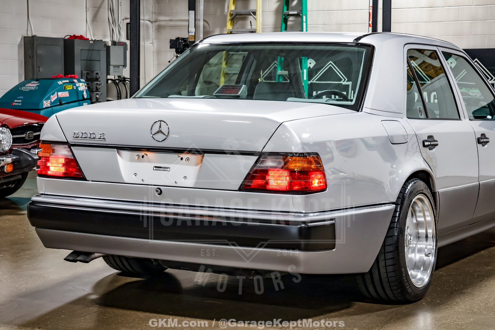 1992 Mercedes-Benz 500-Class 52