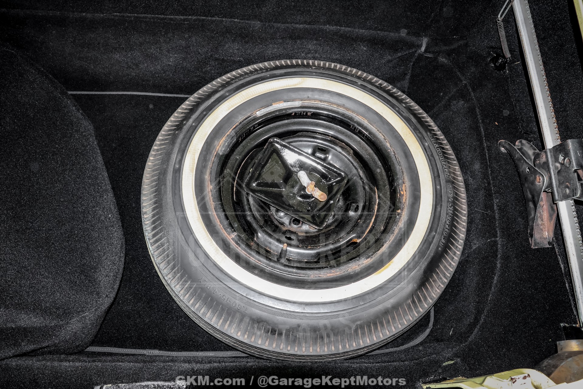1964 Buick Wildcat 104