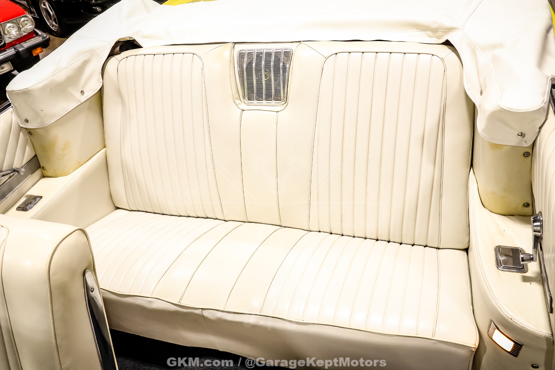 1964 Buick Wildcat 122