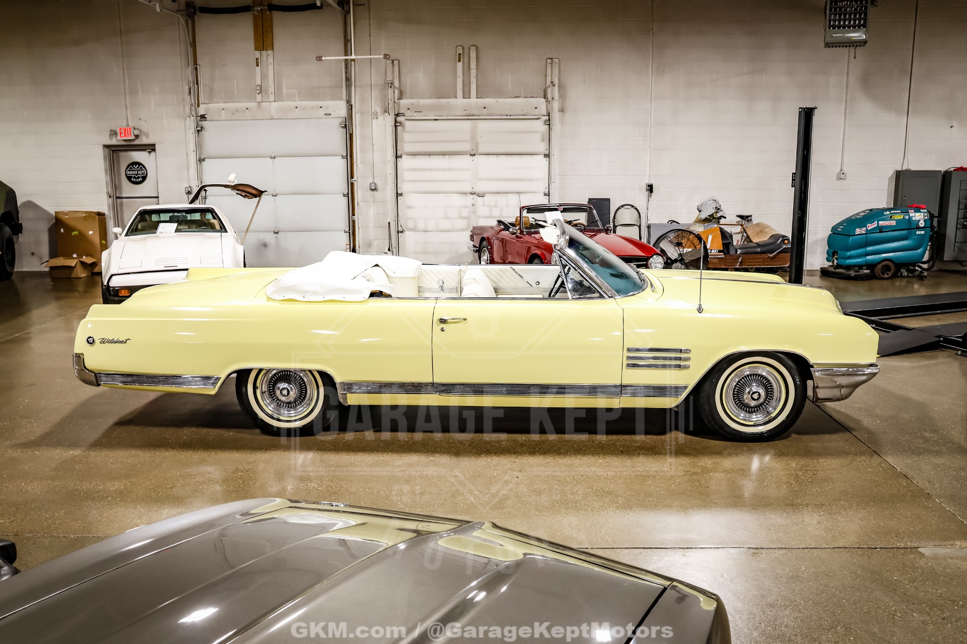 1964 Buick Wildcat 24
