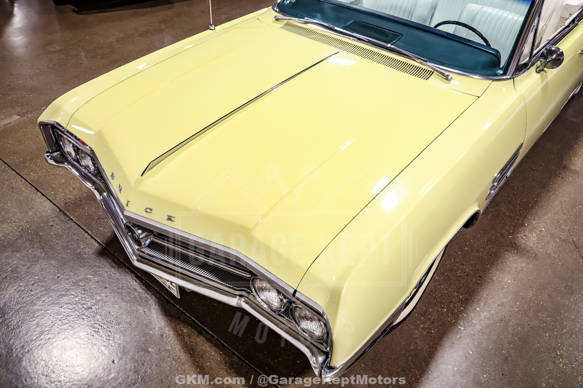 1964 Buick Wildcat 36
