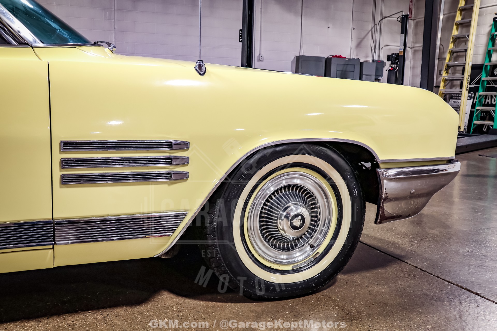 1964 Buick Wildcat 66