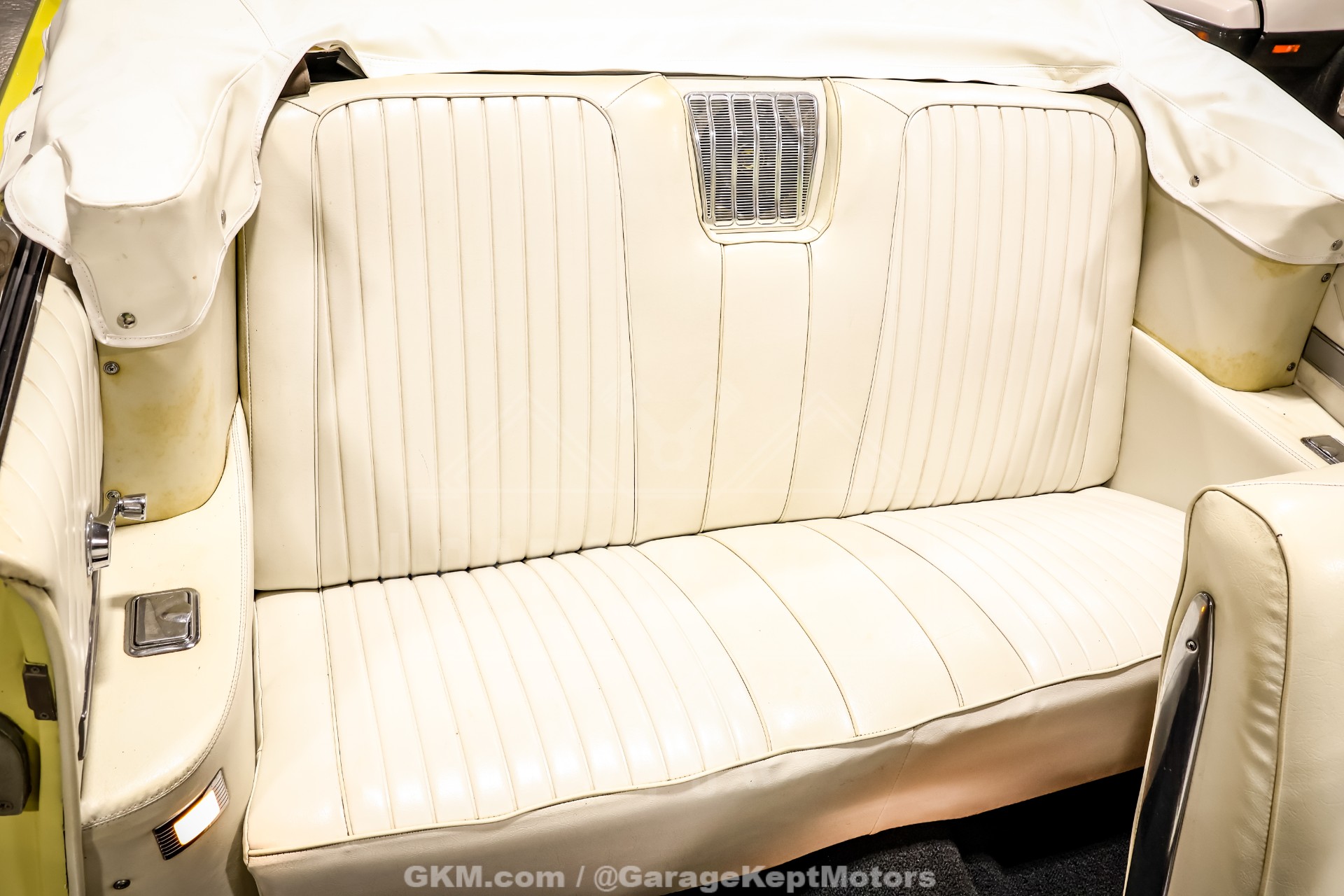 1964 Buick Wildcat 87