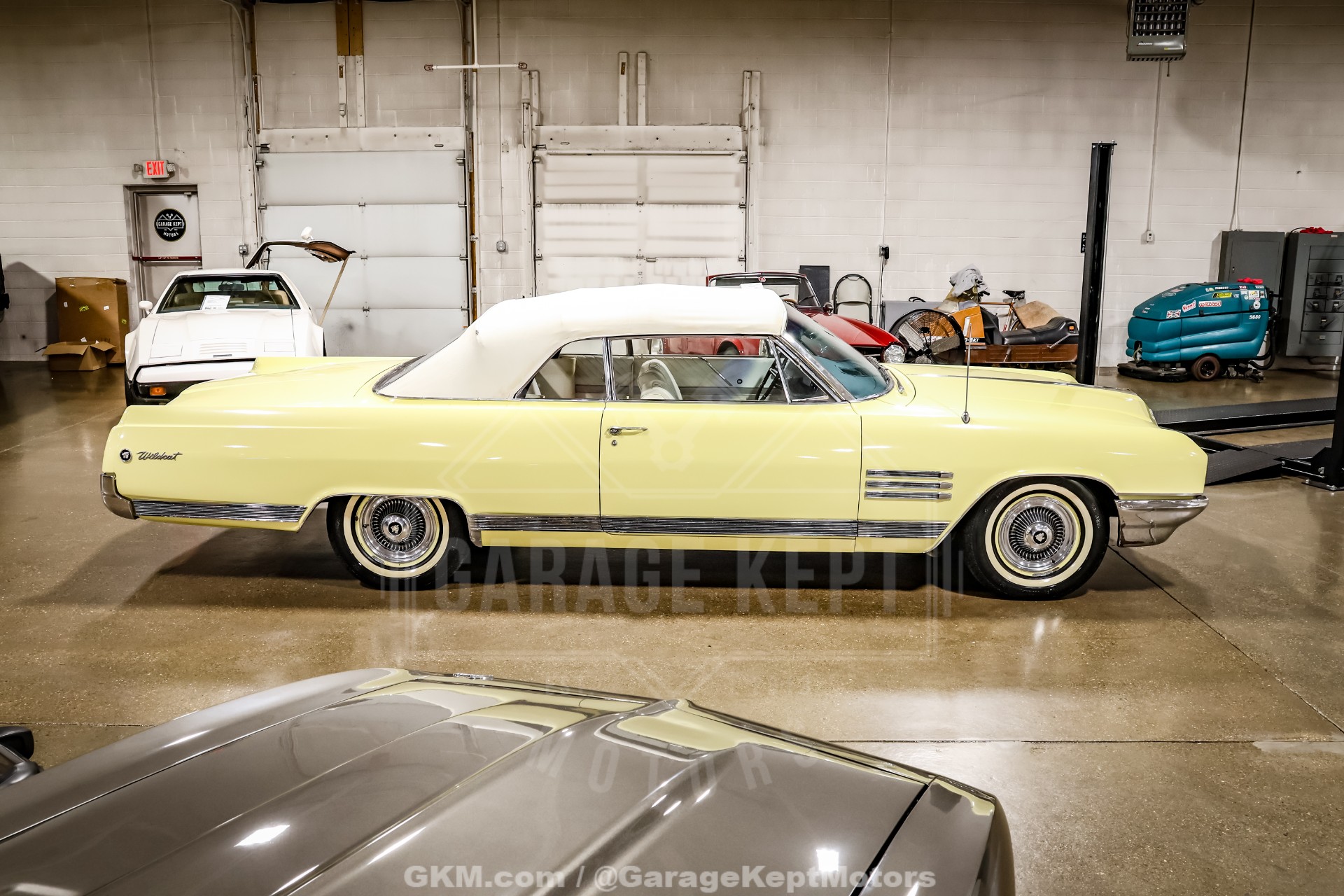 1964 Buick Wildcat 8