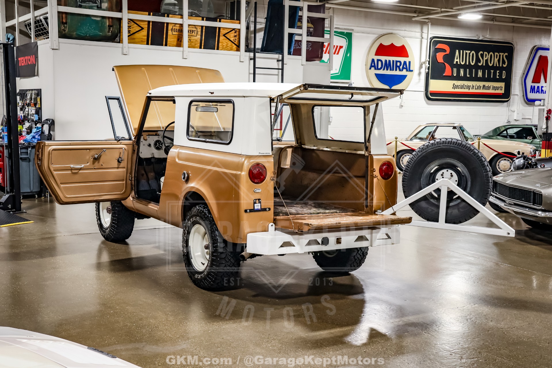 1965 International Scout 80 73