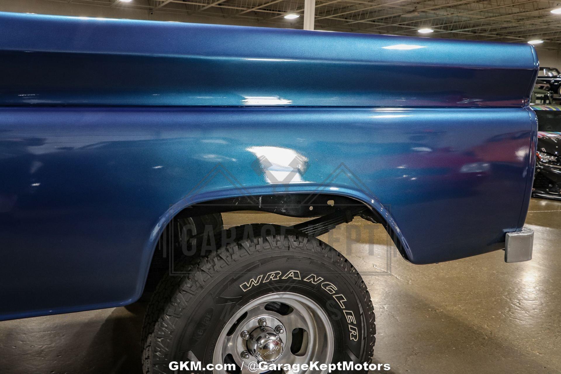 1965 Chevrolet C10 38