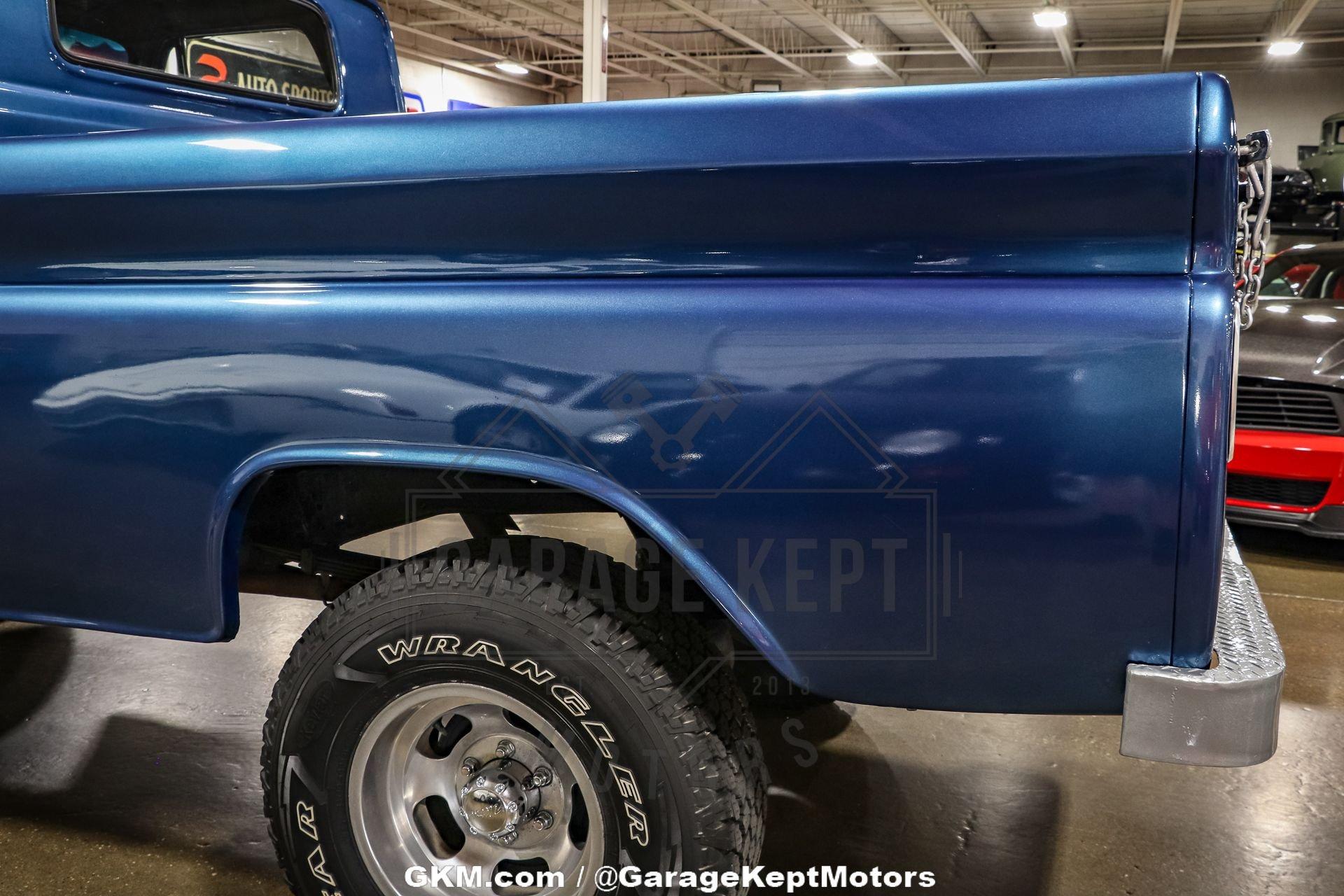 1965 Chevrolet C10 39