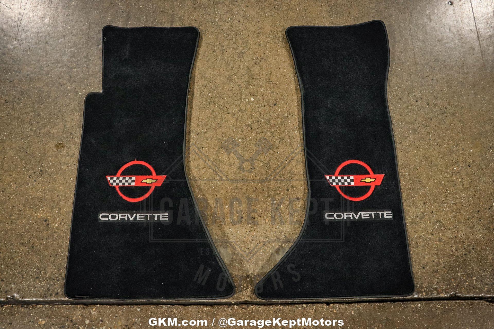 1990 Chevrolet Corvette ZR-1 102
