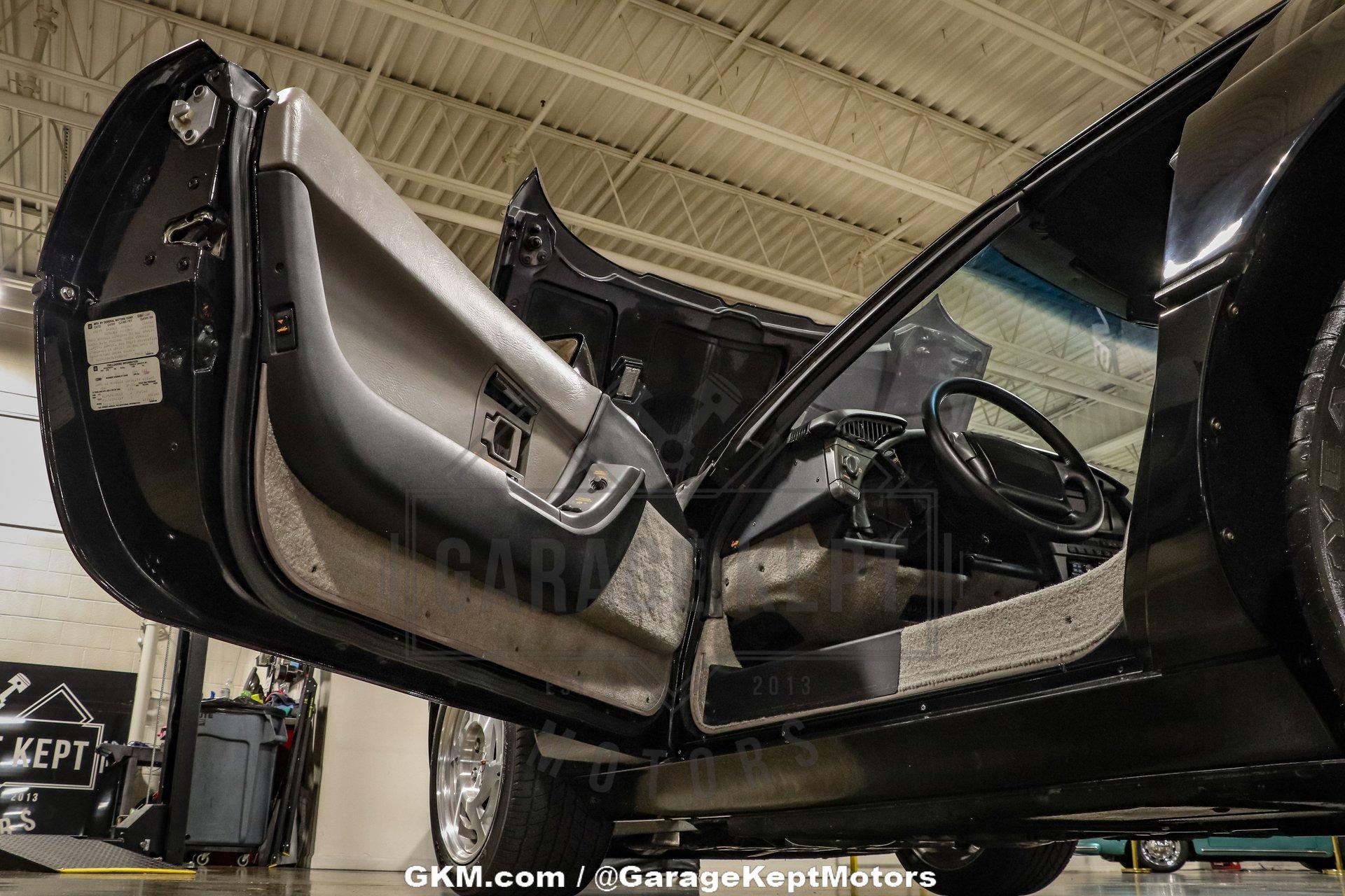 1990 Chevrolet Corvette ZR-1 106