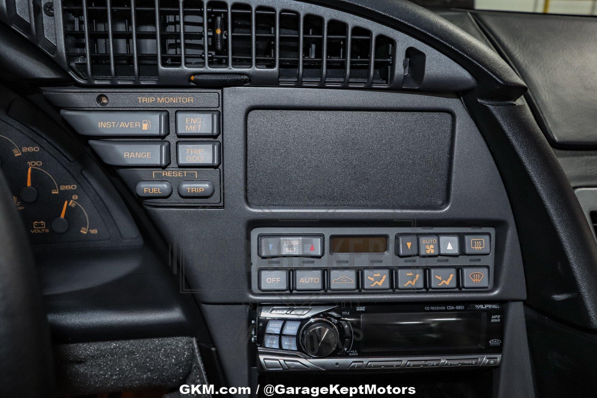 1990 Chevrolet Corvette ZR-1 118