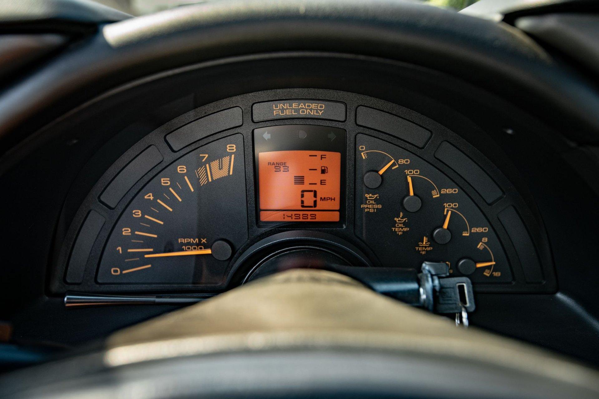 1990 Chevrolet Corvette ZR-1 11