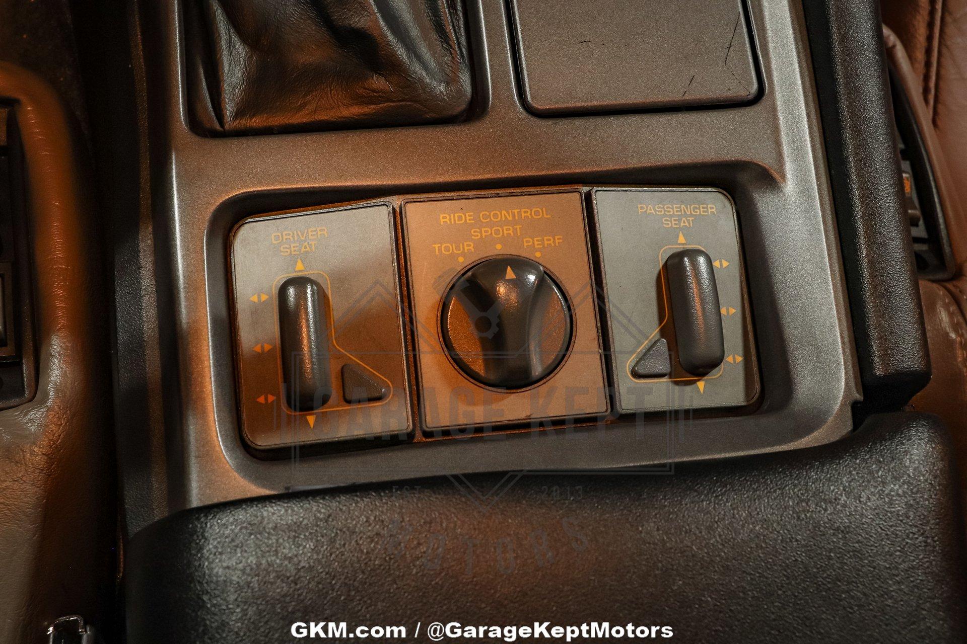 1990 Chevrolet Corvette ZR-1 124