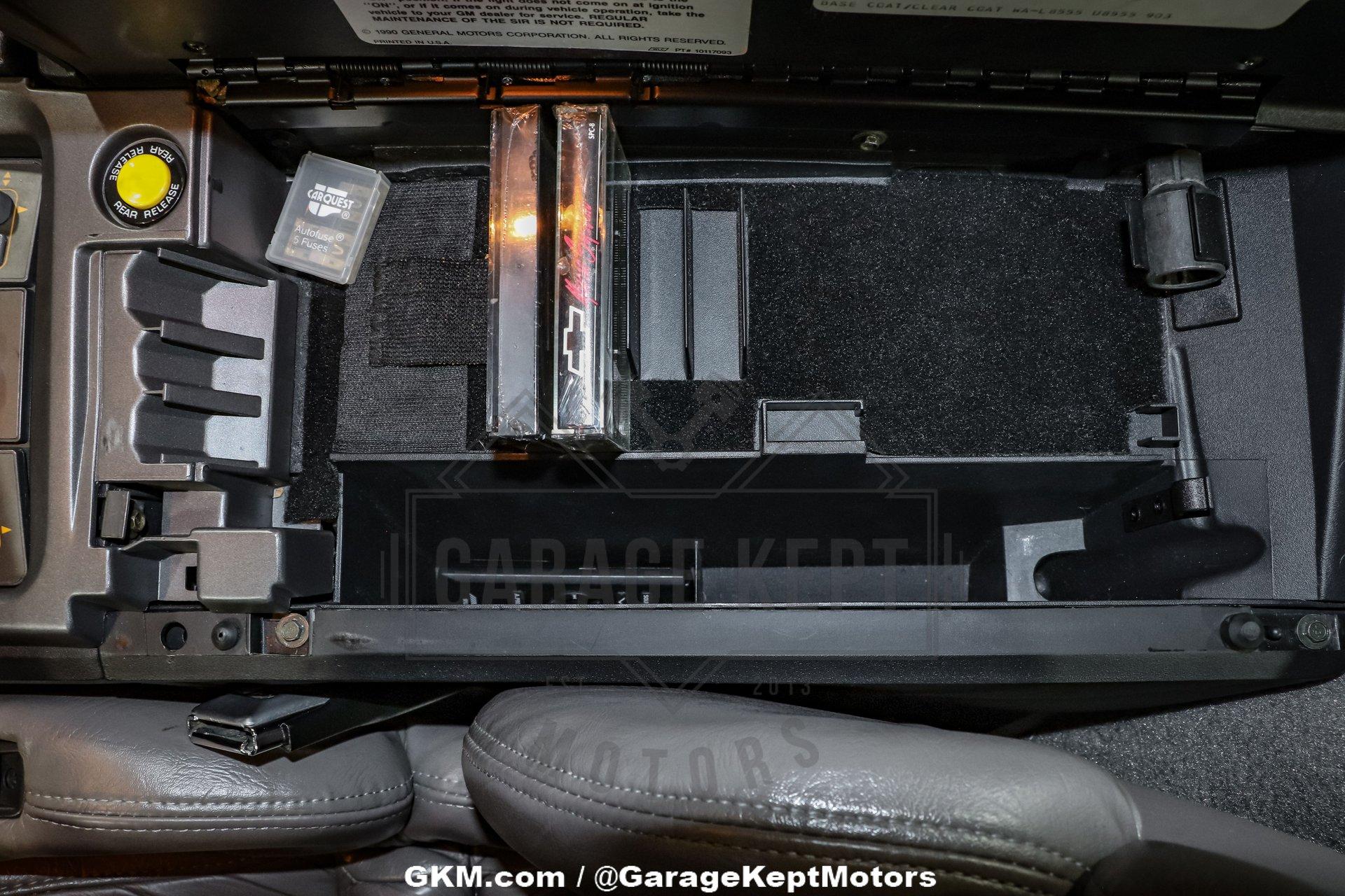 1990 Chevrolet Corvette ZR-1 125