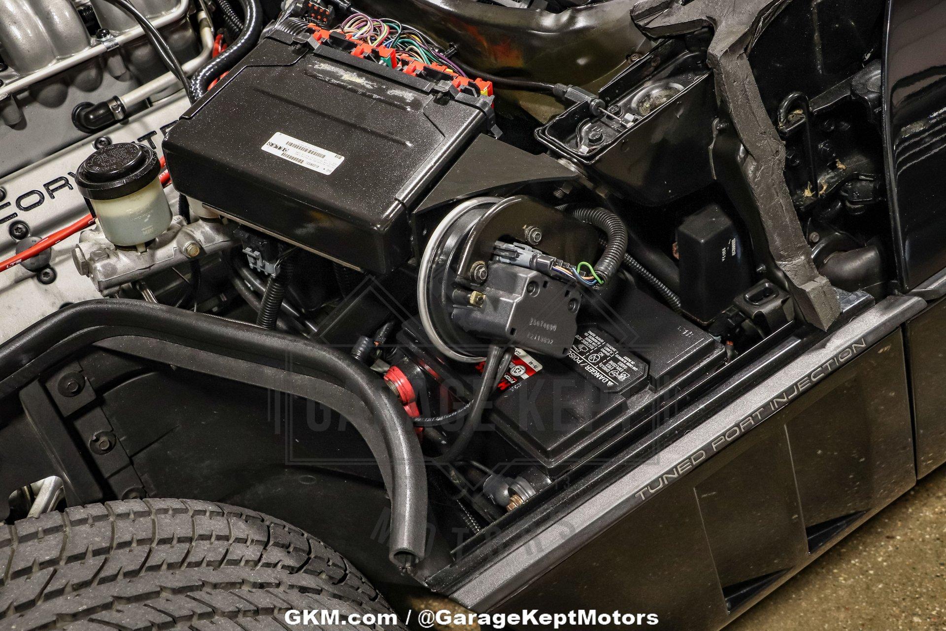 1990 Chevrolet Corvette ZR-1 144