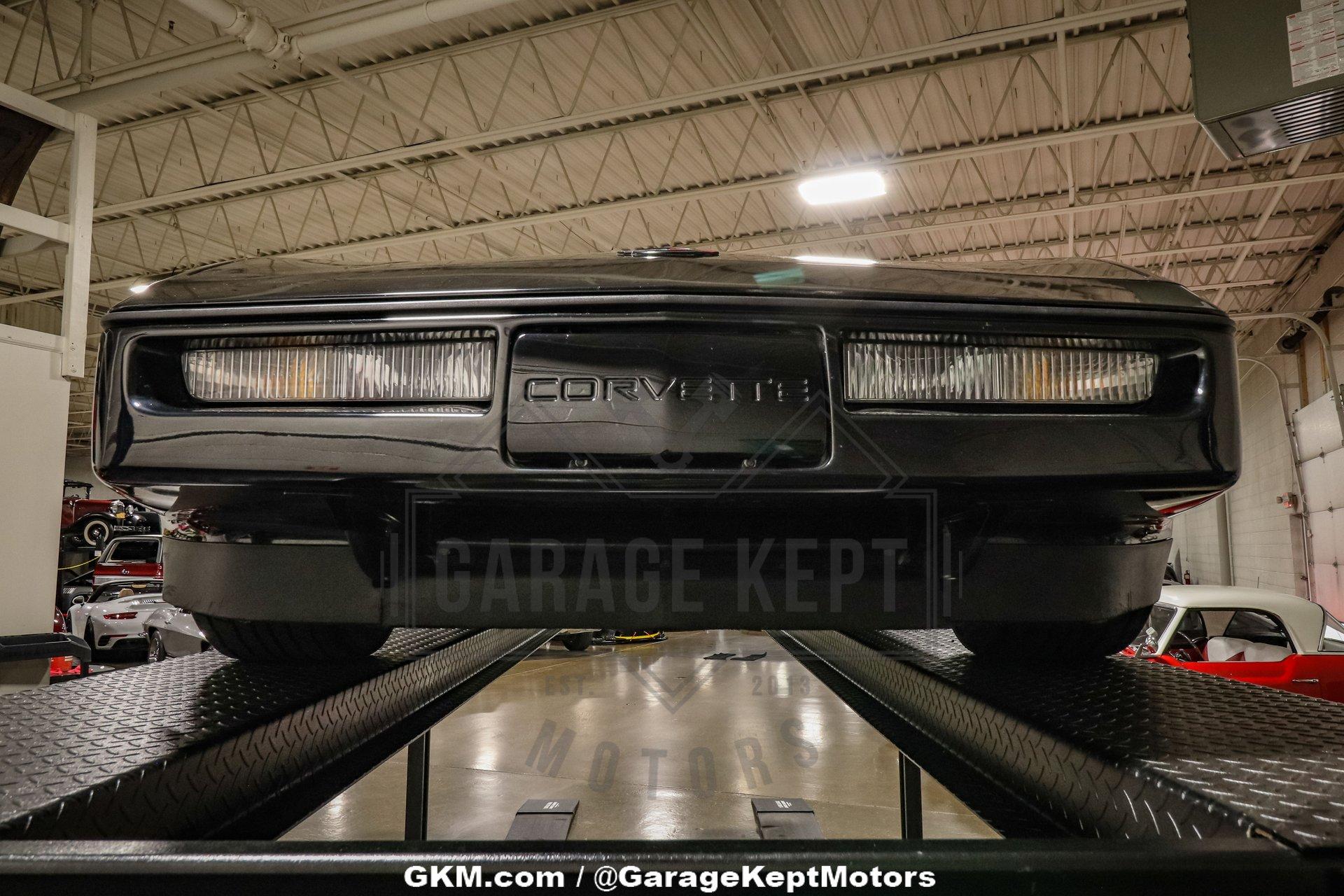 1990 Chevrolet Corvette ZR-1 147