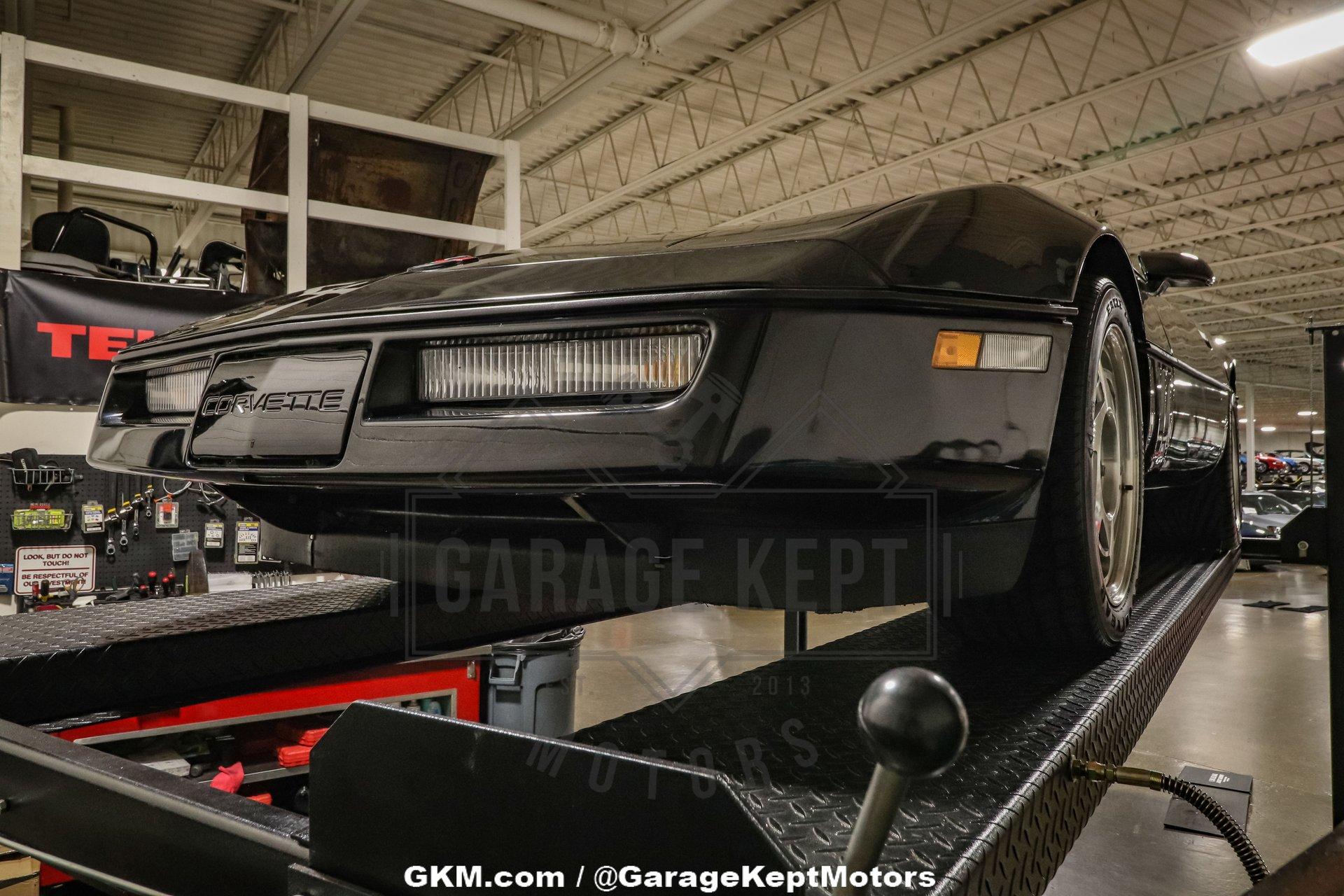 1990 Chevrolet Corvette ZR-1 148
