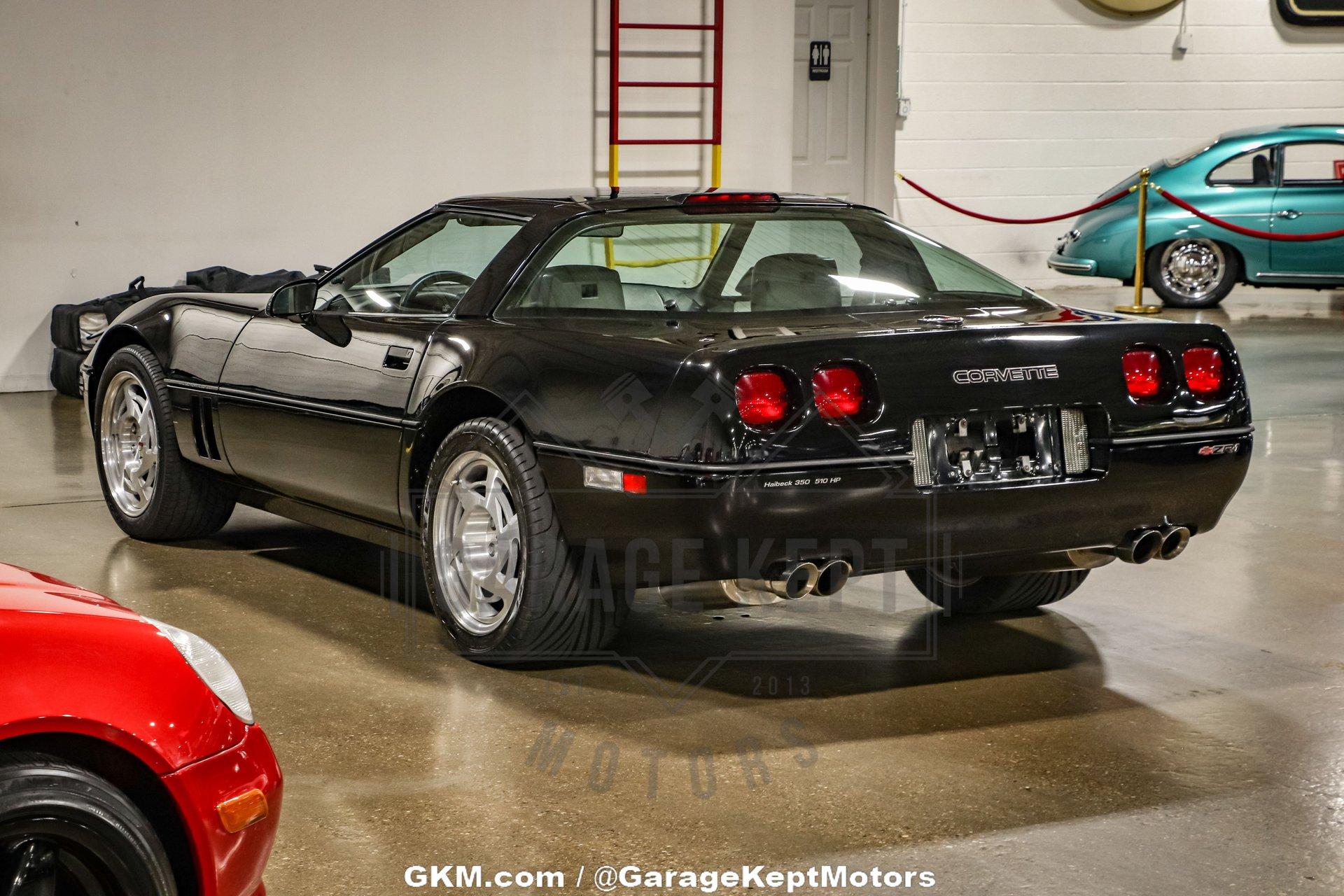 1990 Chevrolet Corvette ZR-1 24