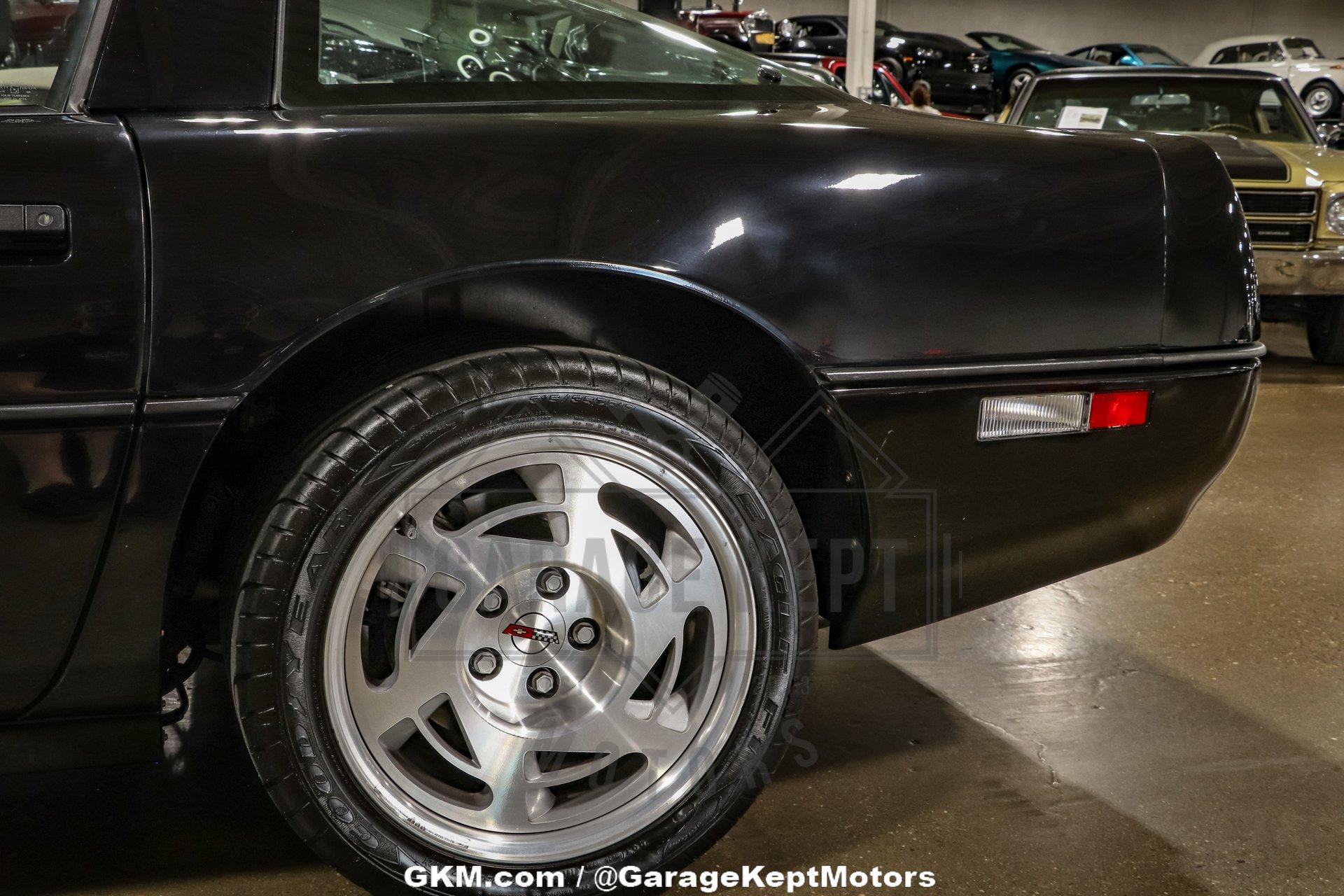 1990 Chevrolet Corvette ZR-1 52
