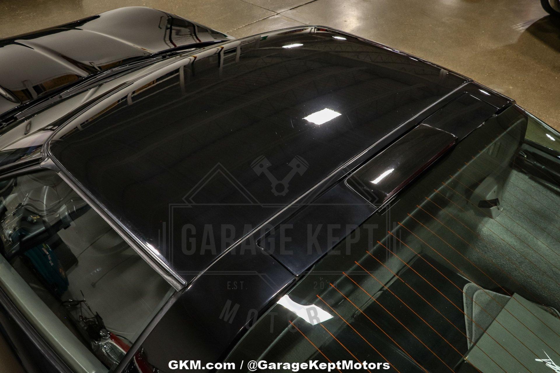 1990 Chevrolet Corvette ZR-1 56