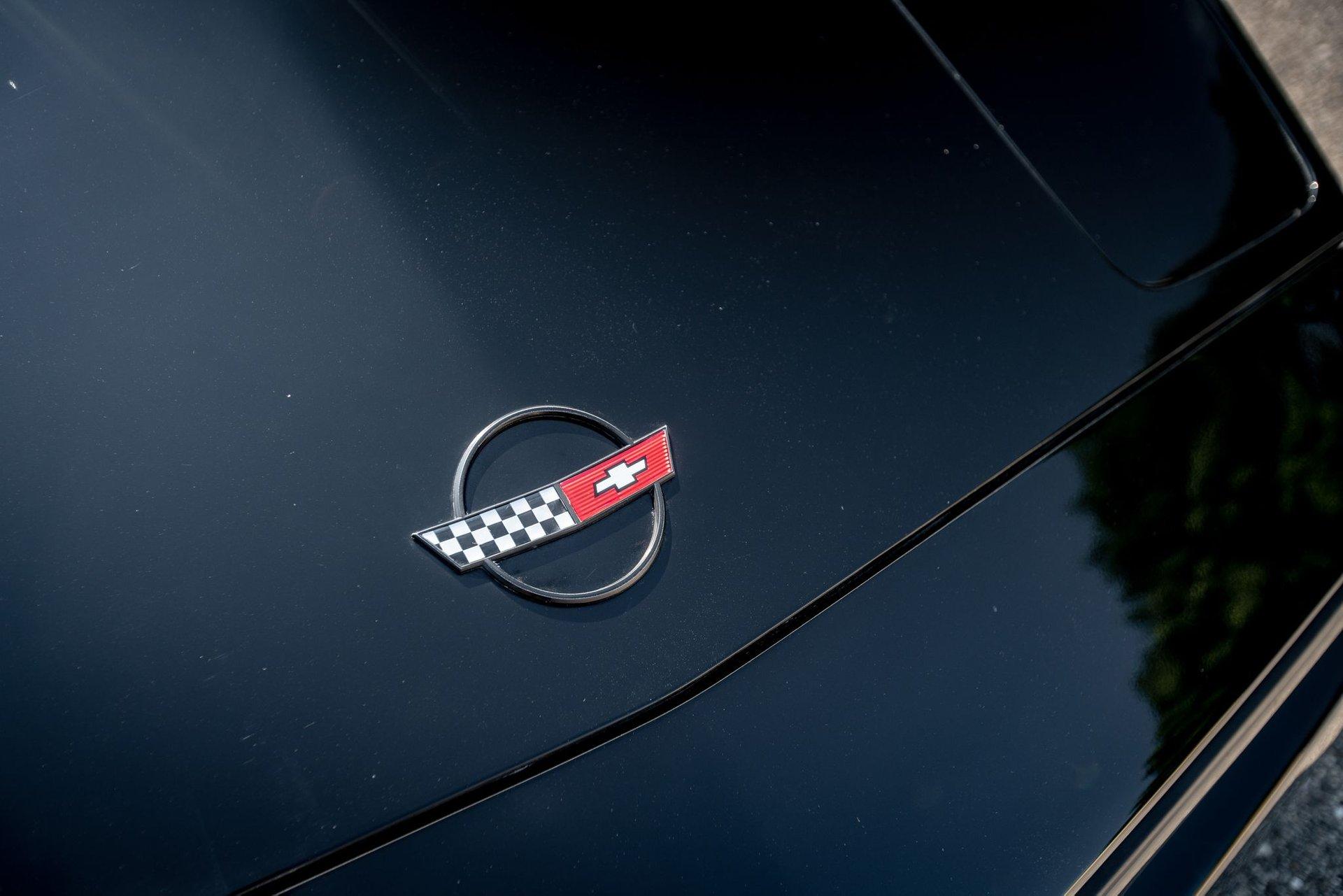 1990 Chevrolet Corvette ZR-1 5