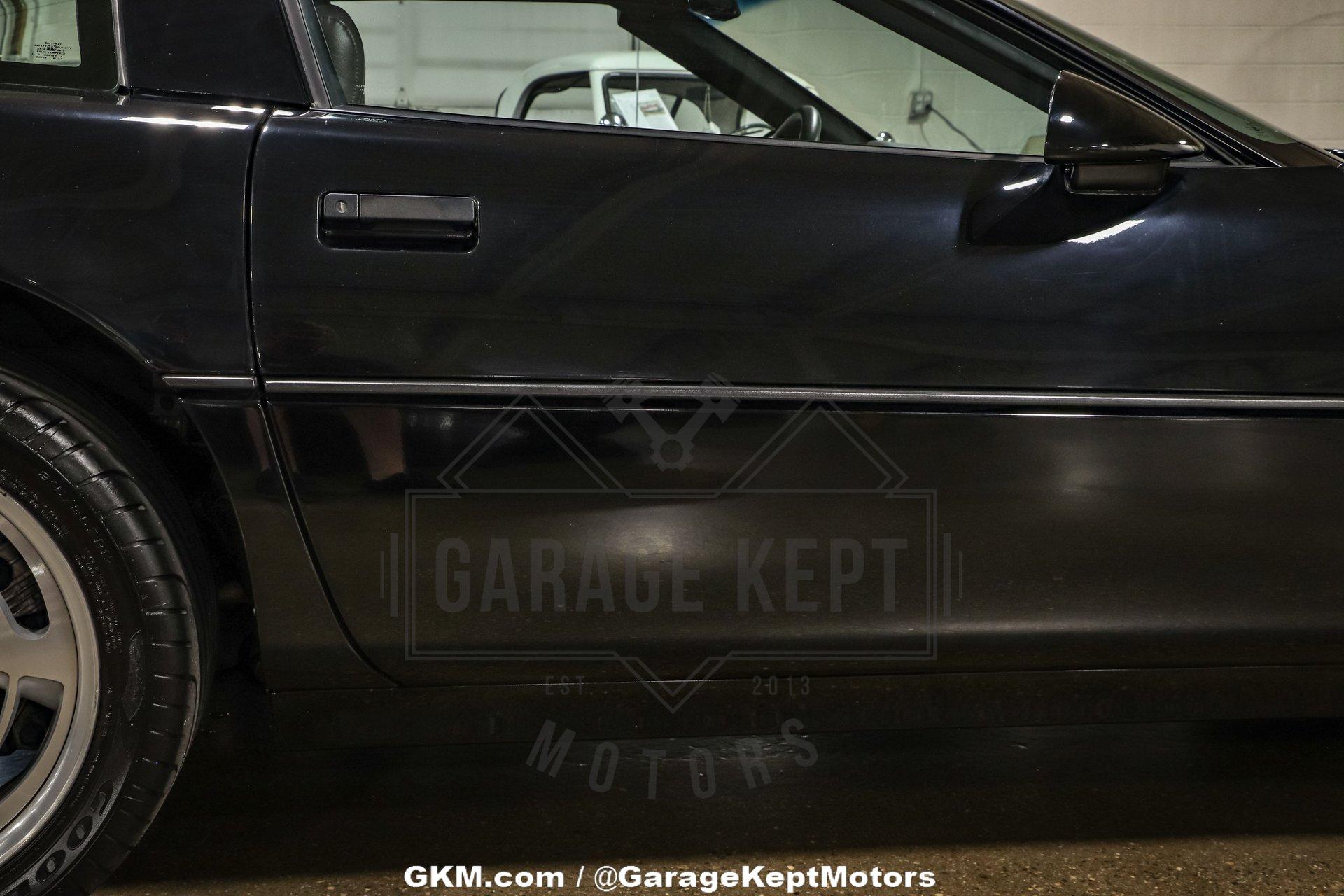 1990 Chevrolet Corvette ZR-1 73