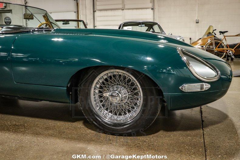 1964 Jaguar E-Type Roadster 106