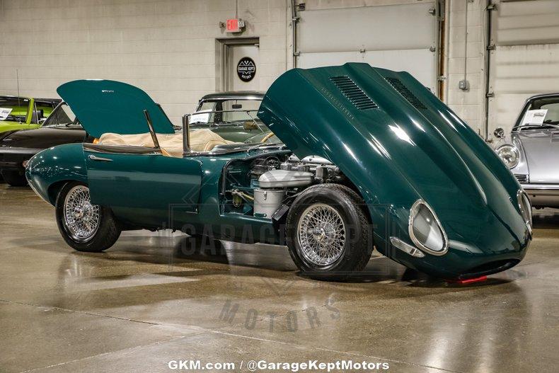 1964 Jaguar E-Type Roadster 108