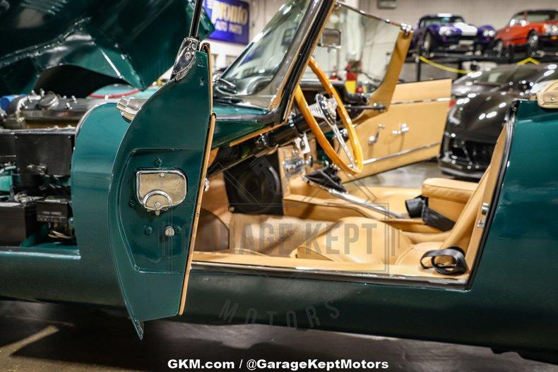 1964 Jaguar E-Type Roadster 125