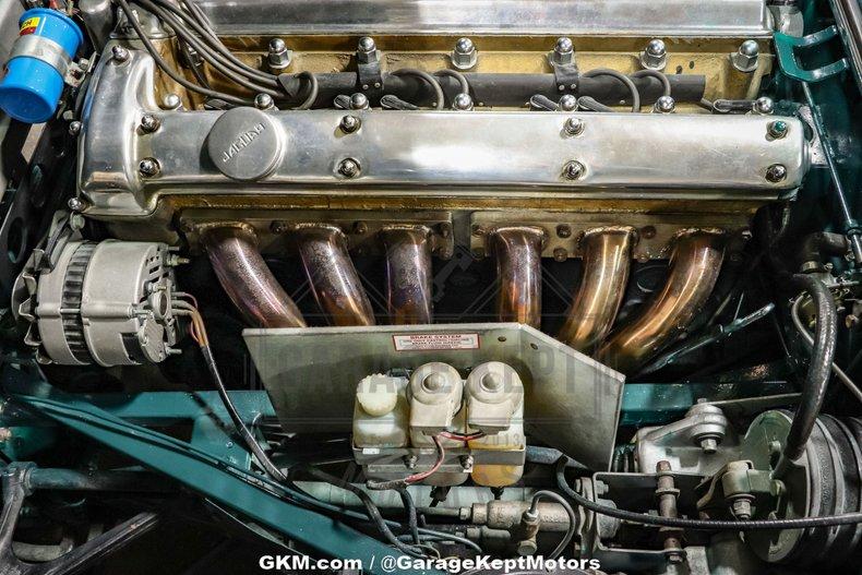 1964 Jaguar E-Type Roadster 152