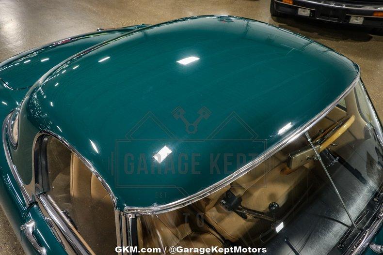 1964 Jaguar E-Type Roadster 44