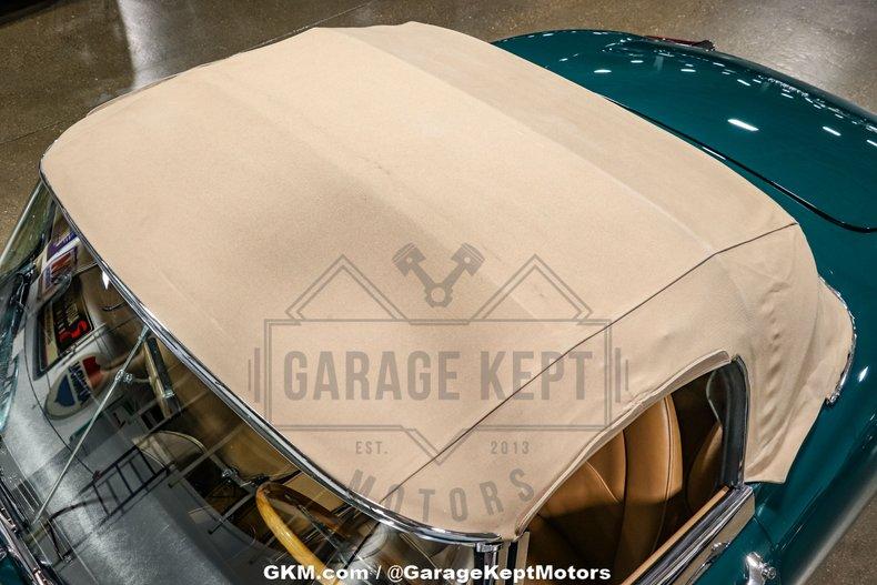 1964 Jaguar E-Type Roadster 54