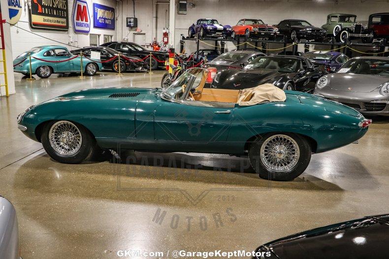 1964 Jaguar E-Type Roadster 64