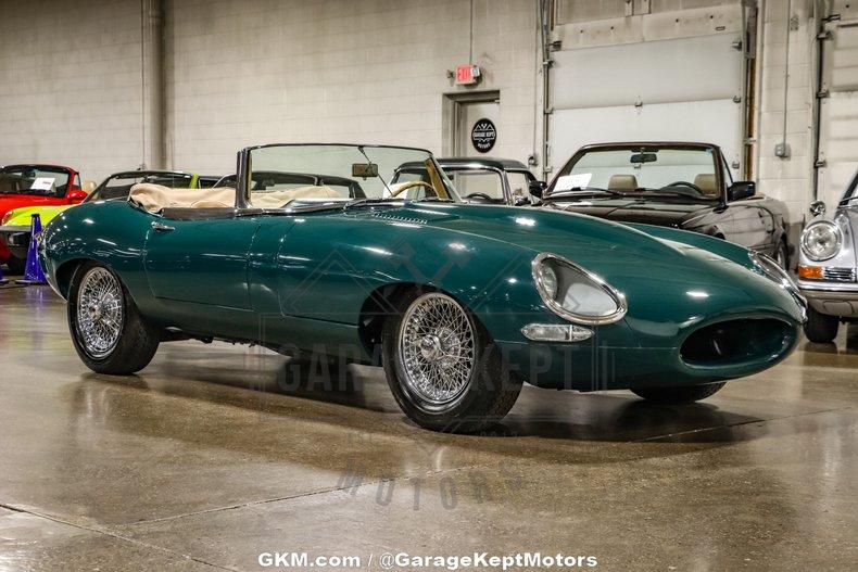 1964 Jaguar E-Type Roadster 72