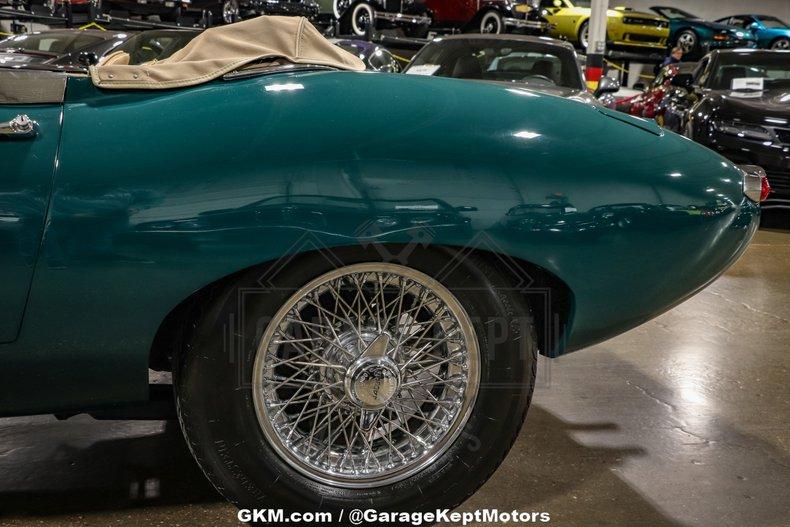 1964 Jaguar E-Type Roadster 88