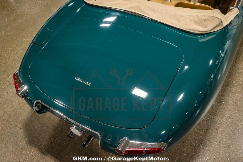 1964 Jaguar E-Type Roadster 99