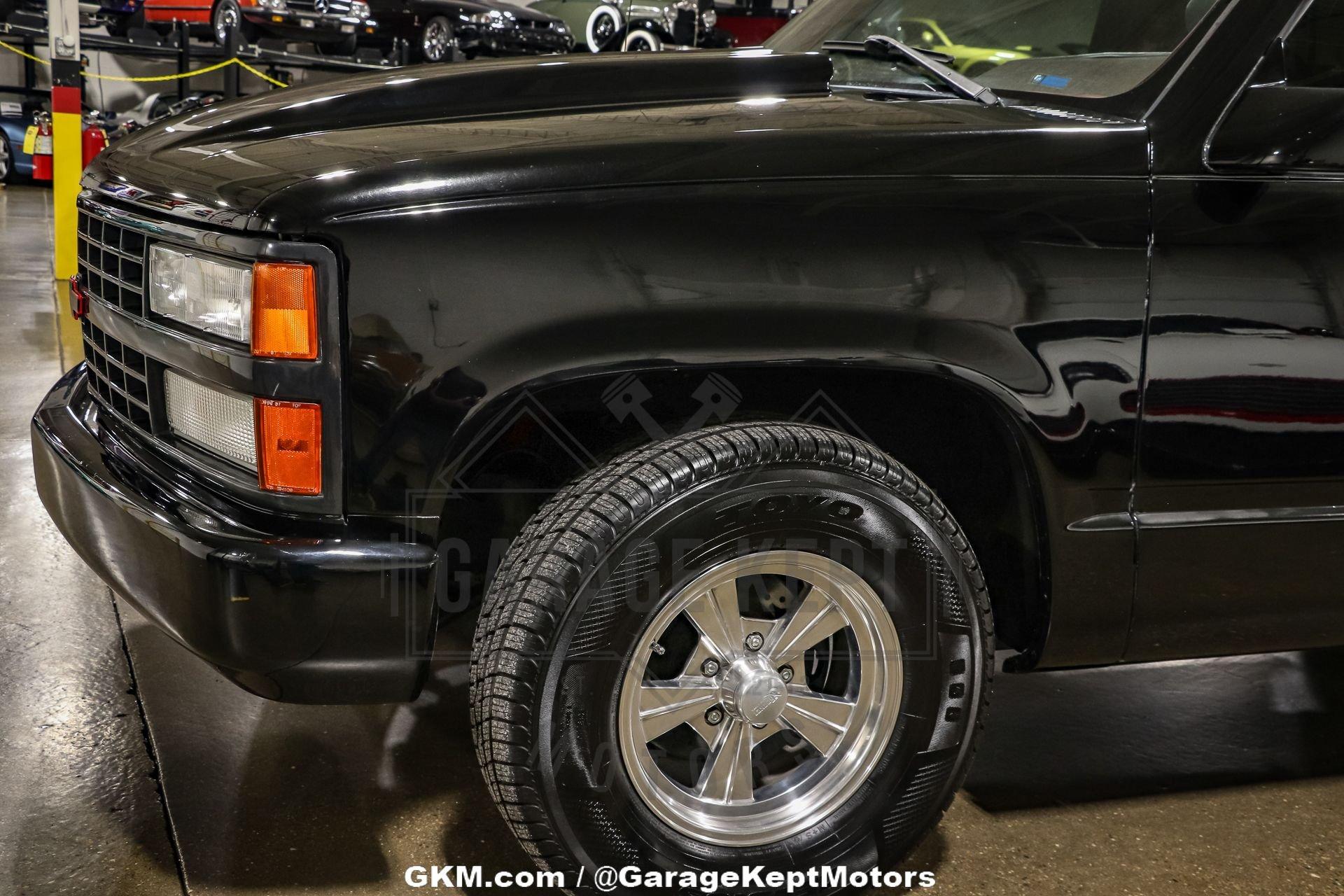 1988 Chevrolet C/1500 35