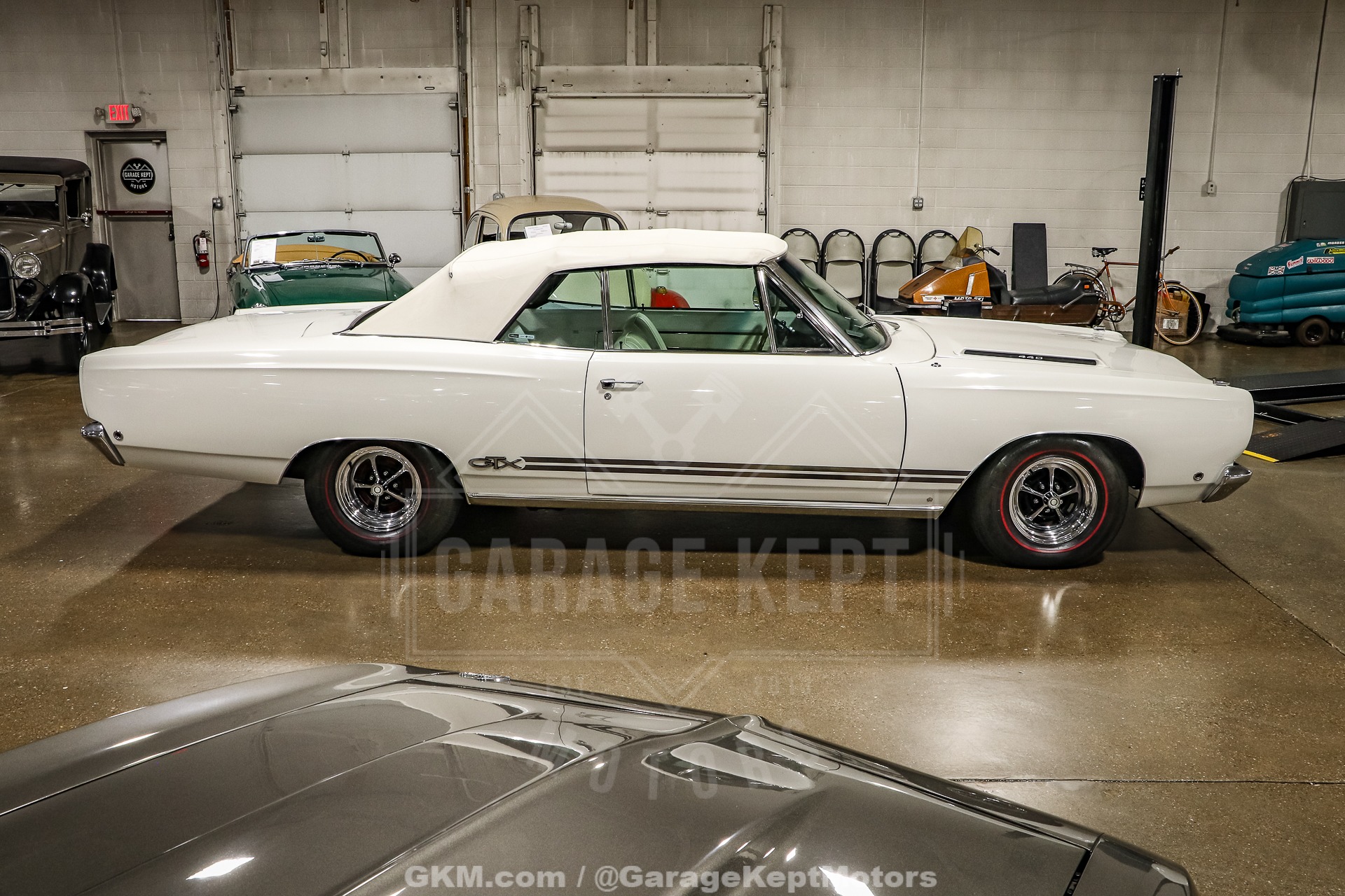 1968 Plymouth GTX 13