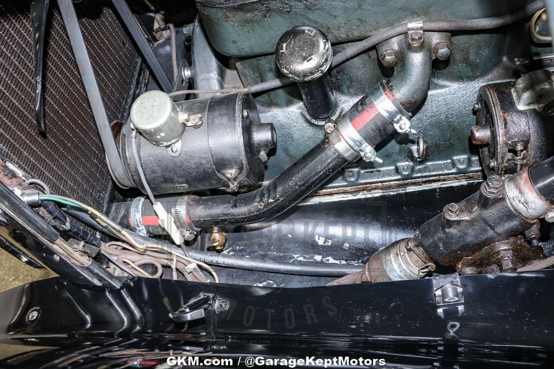 1930 Ford Model A 100
