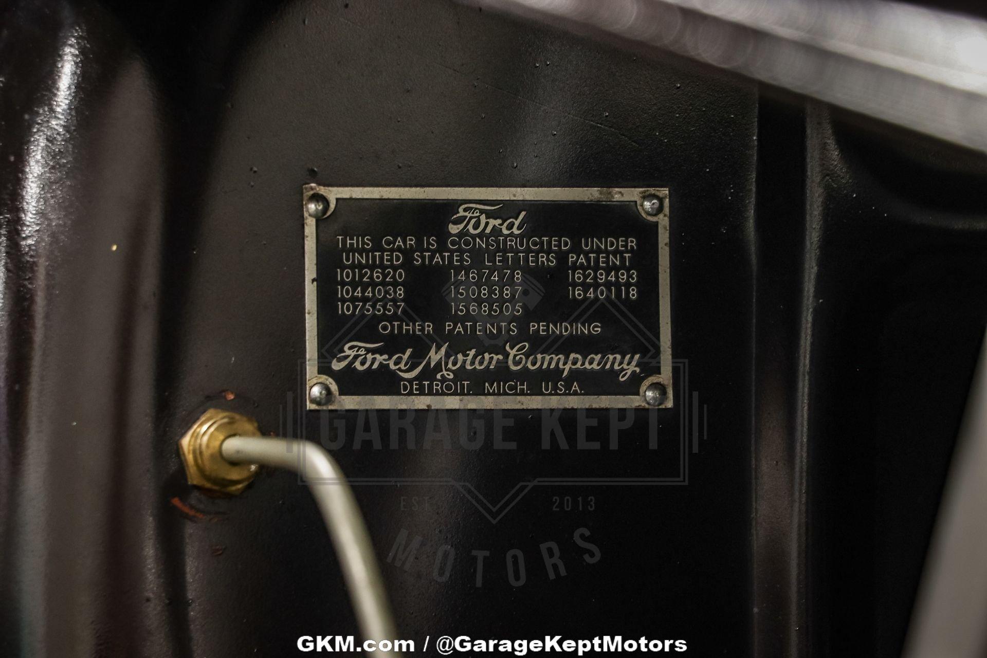 1930 Ford Model A 110