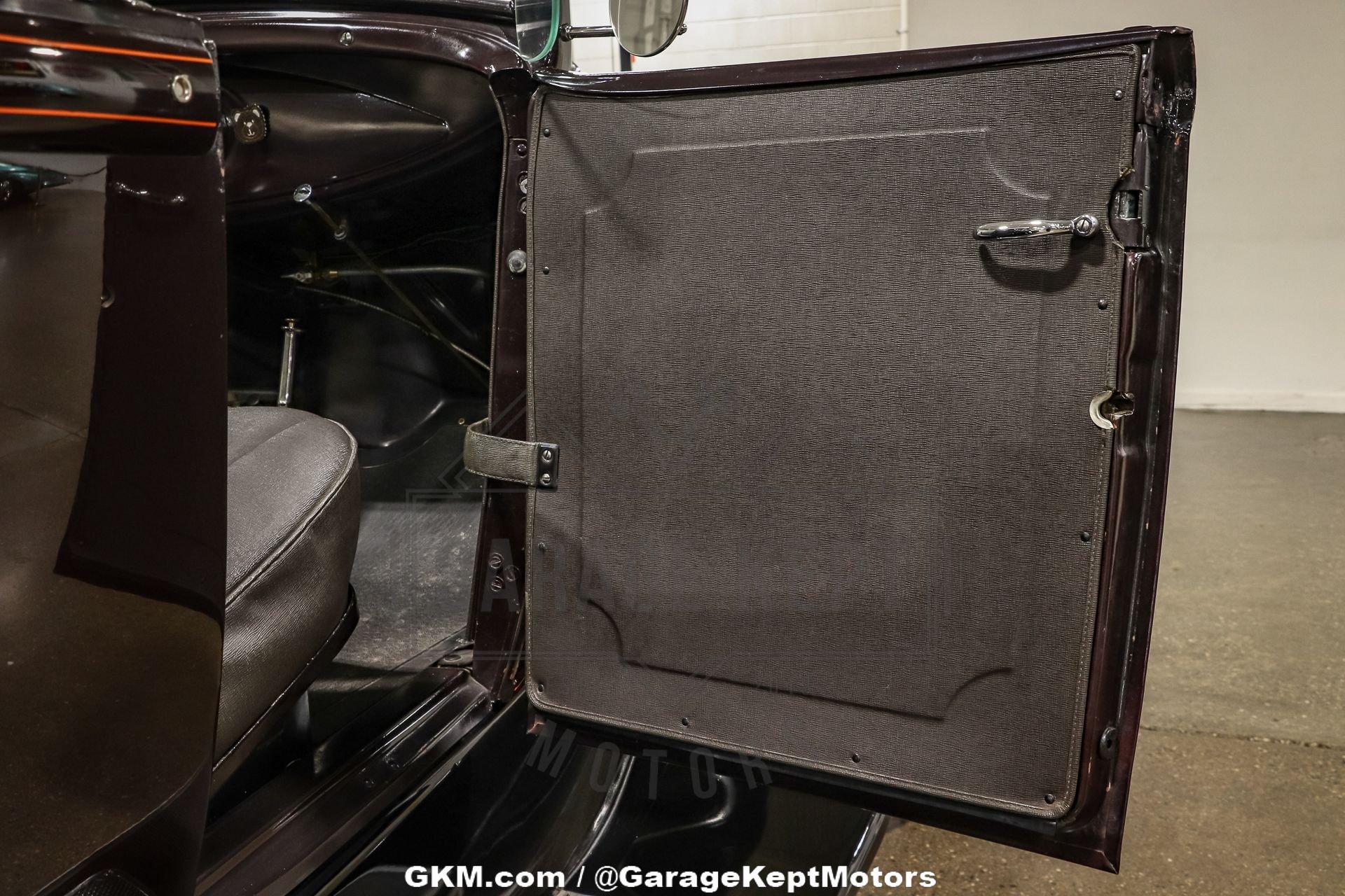 1930 Ford Model A 66